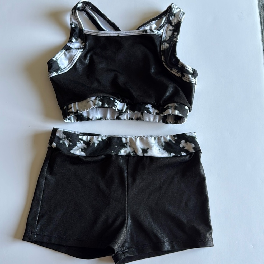 More Than Magic Girls 6/6X Metallic Dance Gymnastics 2 Piece Set